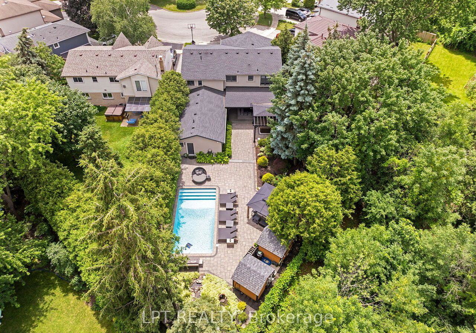 493-tipperton-crescent-oakville-ontario-w13706274