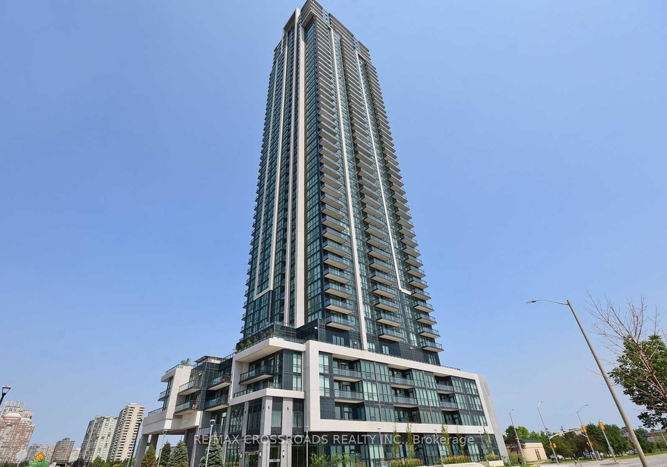 3975-grand-park-drive-mississauga-ontario-w13706310