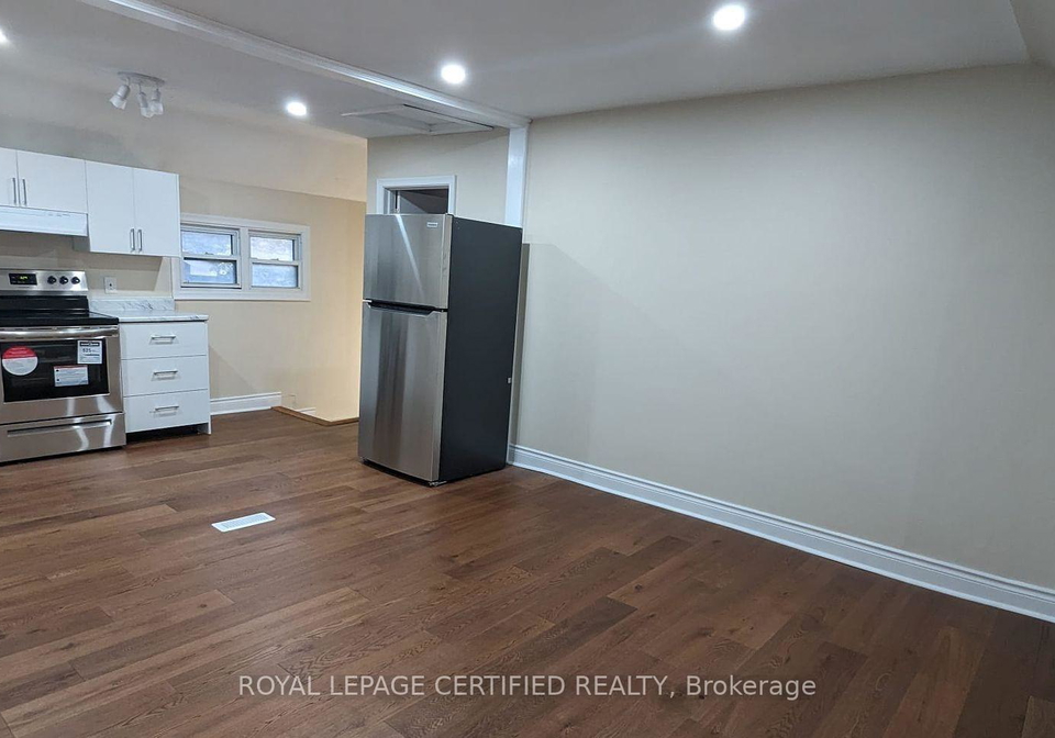 1468-dundas-crescent-mississauga-ontario-w13706314