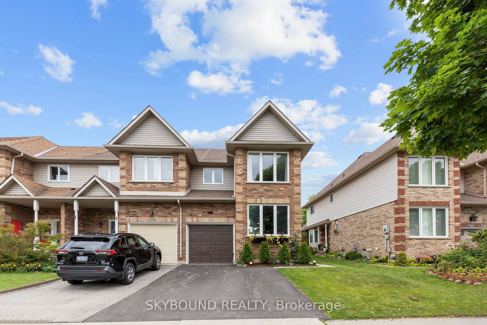 1296-blanshard-drive-burlington-ontario-w13706340