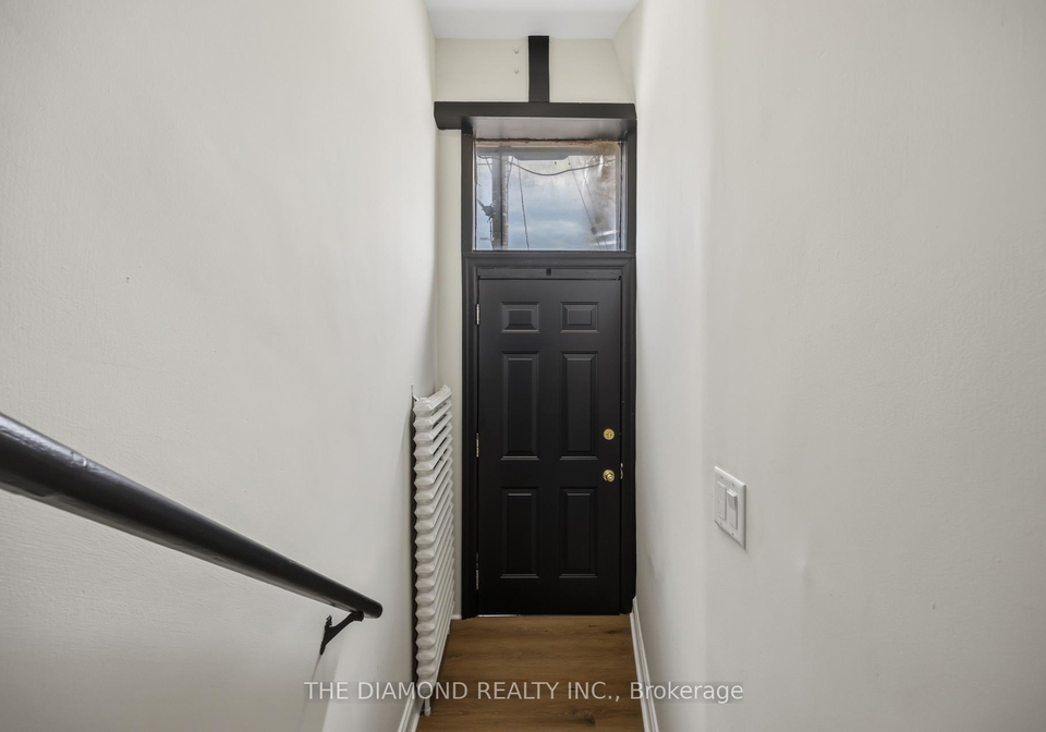 1958a-eglinton-avenue-w-toronto-north-york-ontario-w13706362