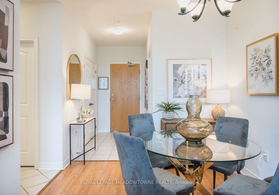 383-main-street-e-milton-ontario-w13706394