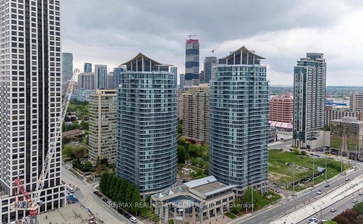 33-elm-drive-e-mississauga-ontario-w13706444