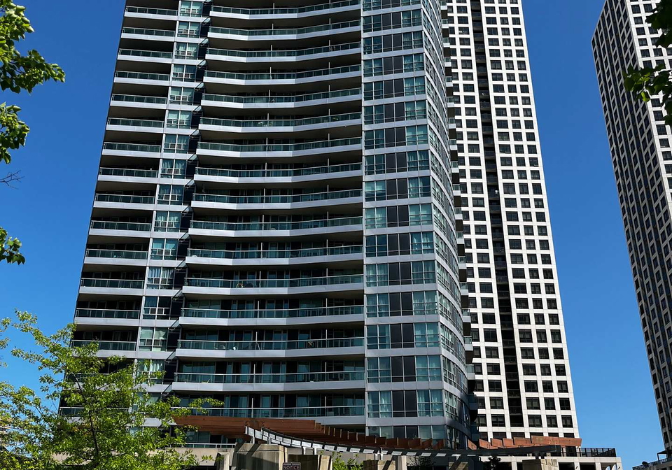 33-elm-drive-e-mississauga-ontario-w13706444