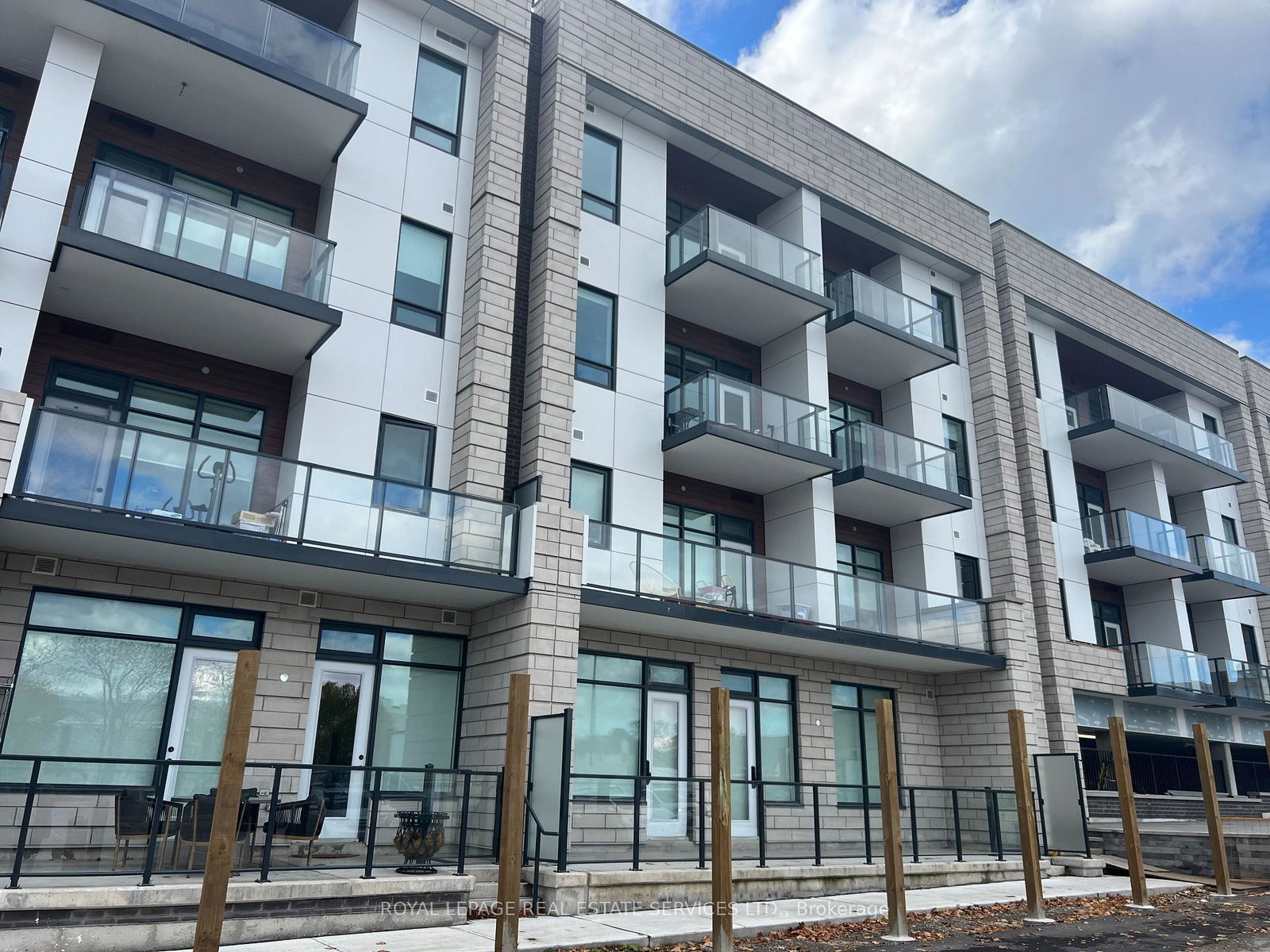 123-maurice-drive-oakville-ontario-w13706688