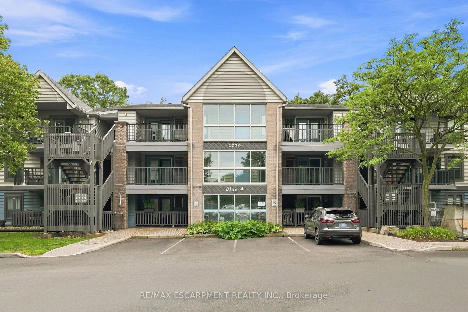 2030-cleaver-avenue-burlington-ontario-w13706742