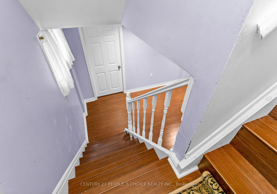 42-dixfield-drive-toronto-etobicoke-ontario-w13706780
