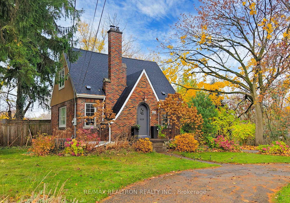 705-n-cedar-avenue-burlington-ontario-w13707052