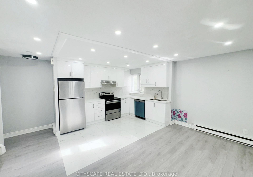 1055-dundas-street-e-mississauga-ontario-w13707090