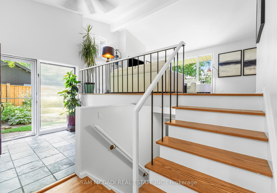 1911-delaney-drive-mississauga-ontario-w13707168