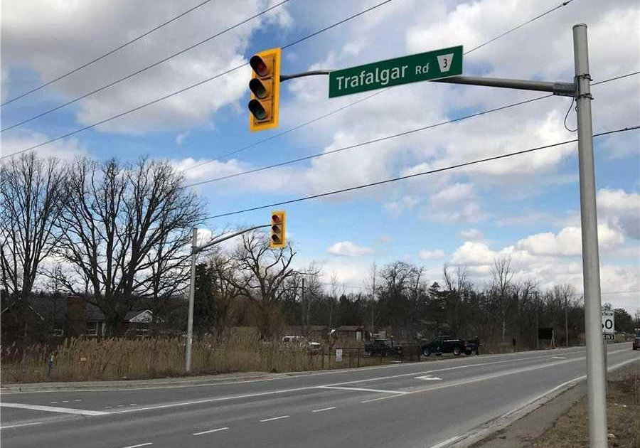 1013-lower-base-line-e-milton-ontario-w13707382