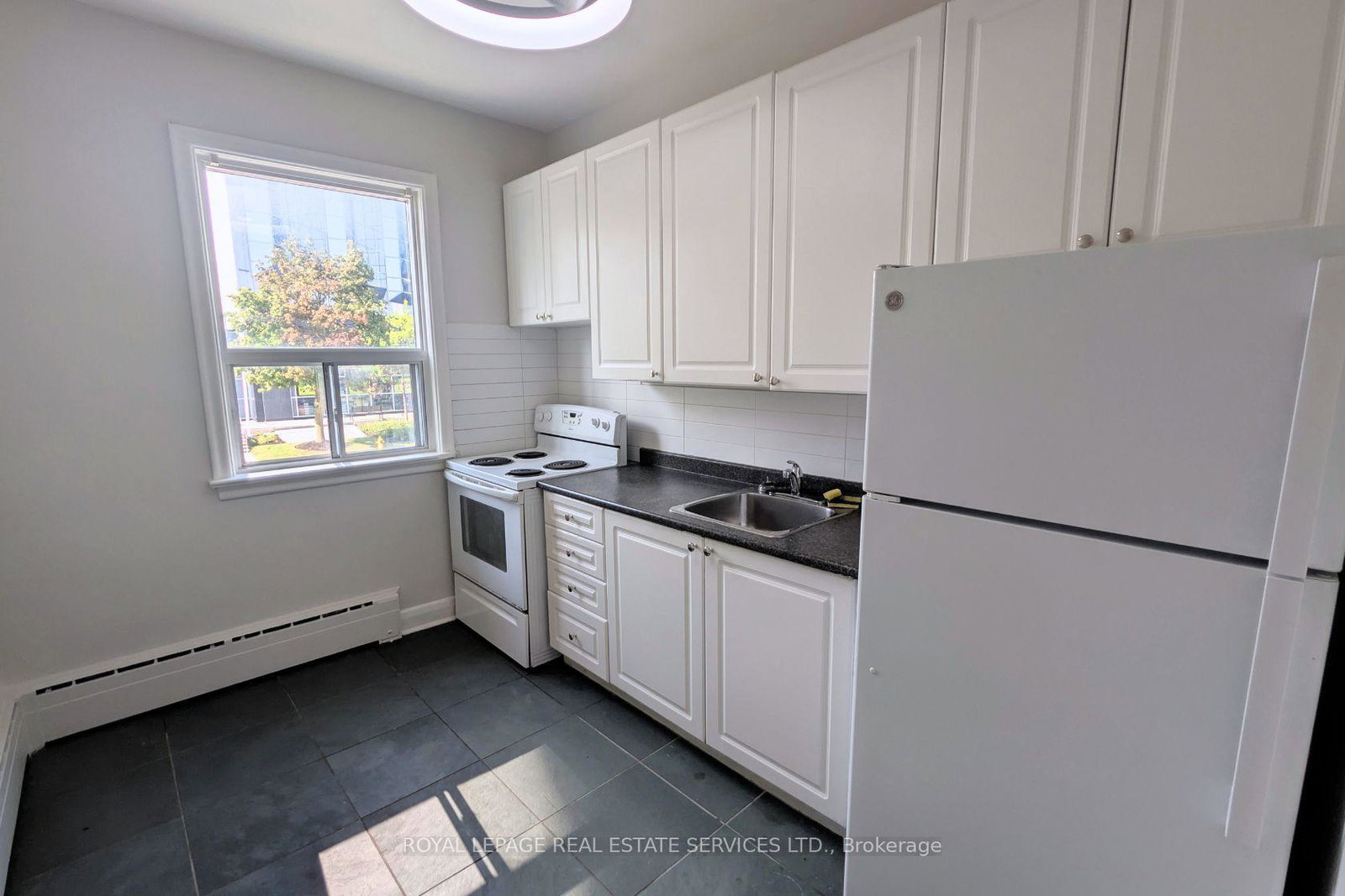 3367-bloor-street-w-toronto-etobicoke-ontario-w13707388