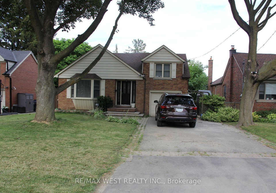 81-freemont-avenue-toronto-etobicoke-ontario-w13707458