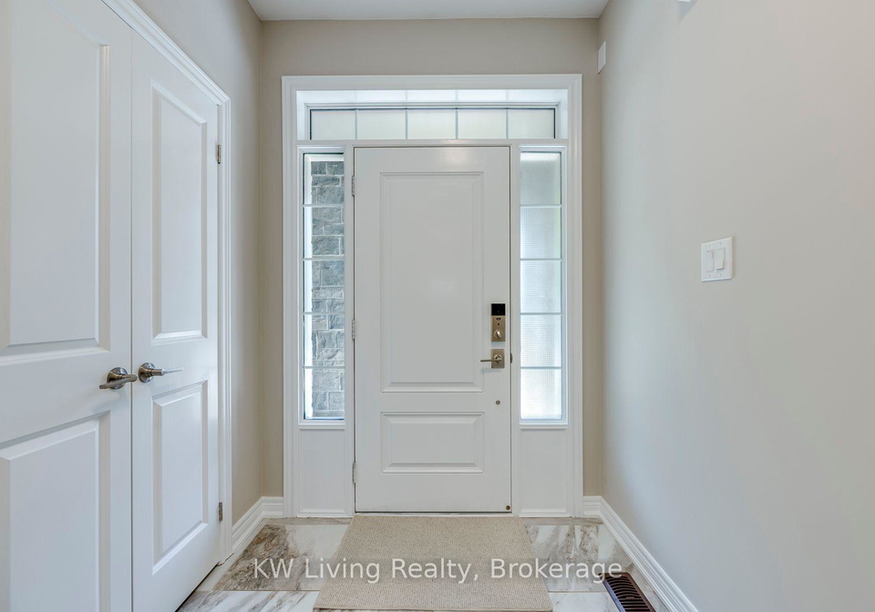 3291-mockingbird-common-oakville-ontario-w13707470