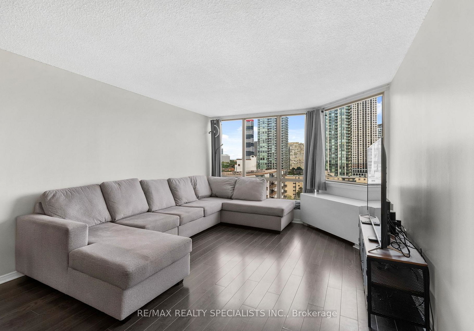 25-fairview-road-w-mississauga-ontario-w13707546