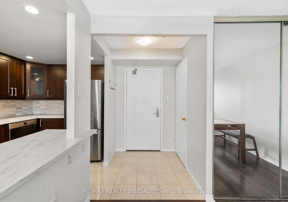 25-fairview-road-w-mississauga-ontario-w13707546