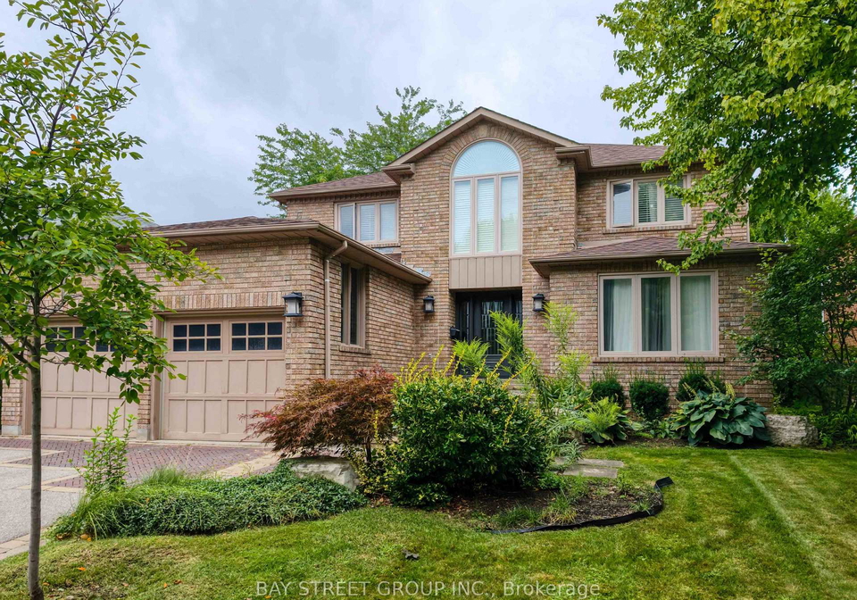 2191-dunvegan-avenue-oakville-ontario-w13707574