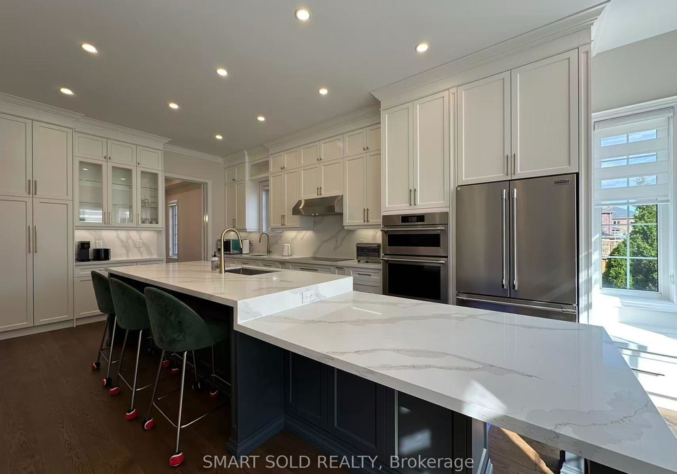 3178-buttonbush-trail-oakville-ontario-w13707686