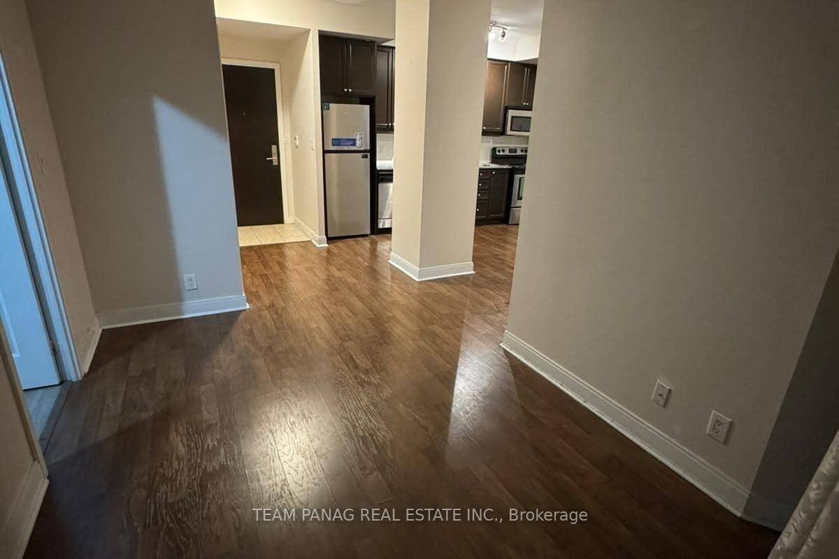60-absolute-avenue-mississauga-ontario-w13707702