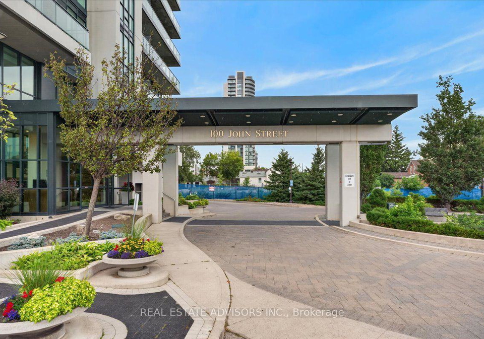 100-john-street-brampton-ontario-w13707780