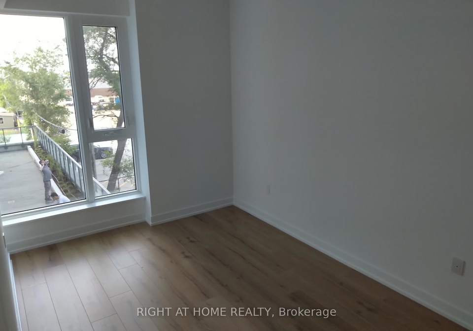 1195-the-queensway-avenue-toronto-etobicoke-ontario-w13707940