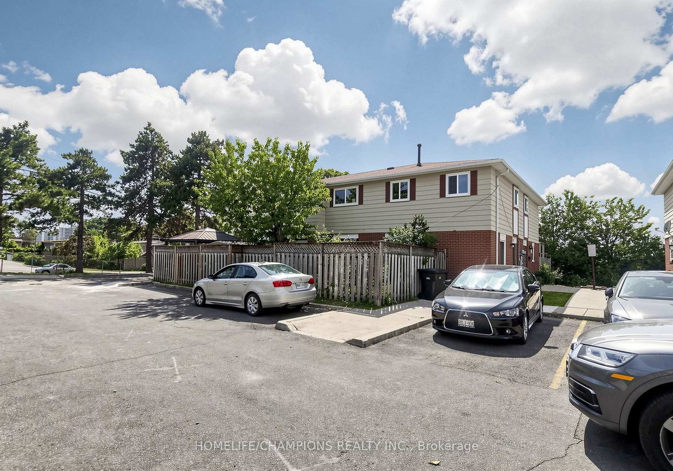 san-vito-way-toronto-york-ontario-w13707982