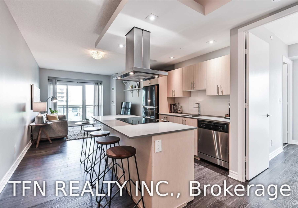 165-legion-road-n-toronto-etobicoke-ontario-w13708014