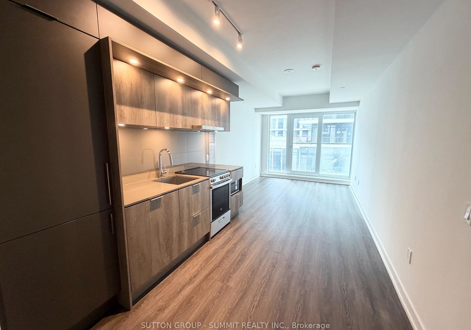 448-burnhamthorpe-road-w-mississauga-ontario-w13708030