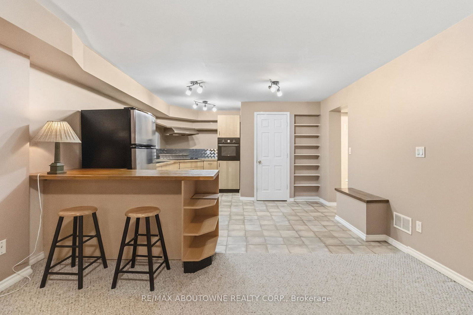 143-mccraney-street-w-oakville-ontario-w13708064