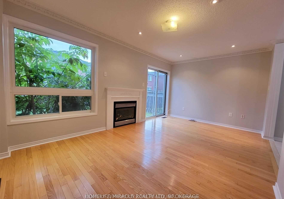 8-galtee-road-brampton-ontario-w13708154