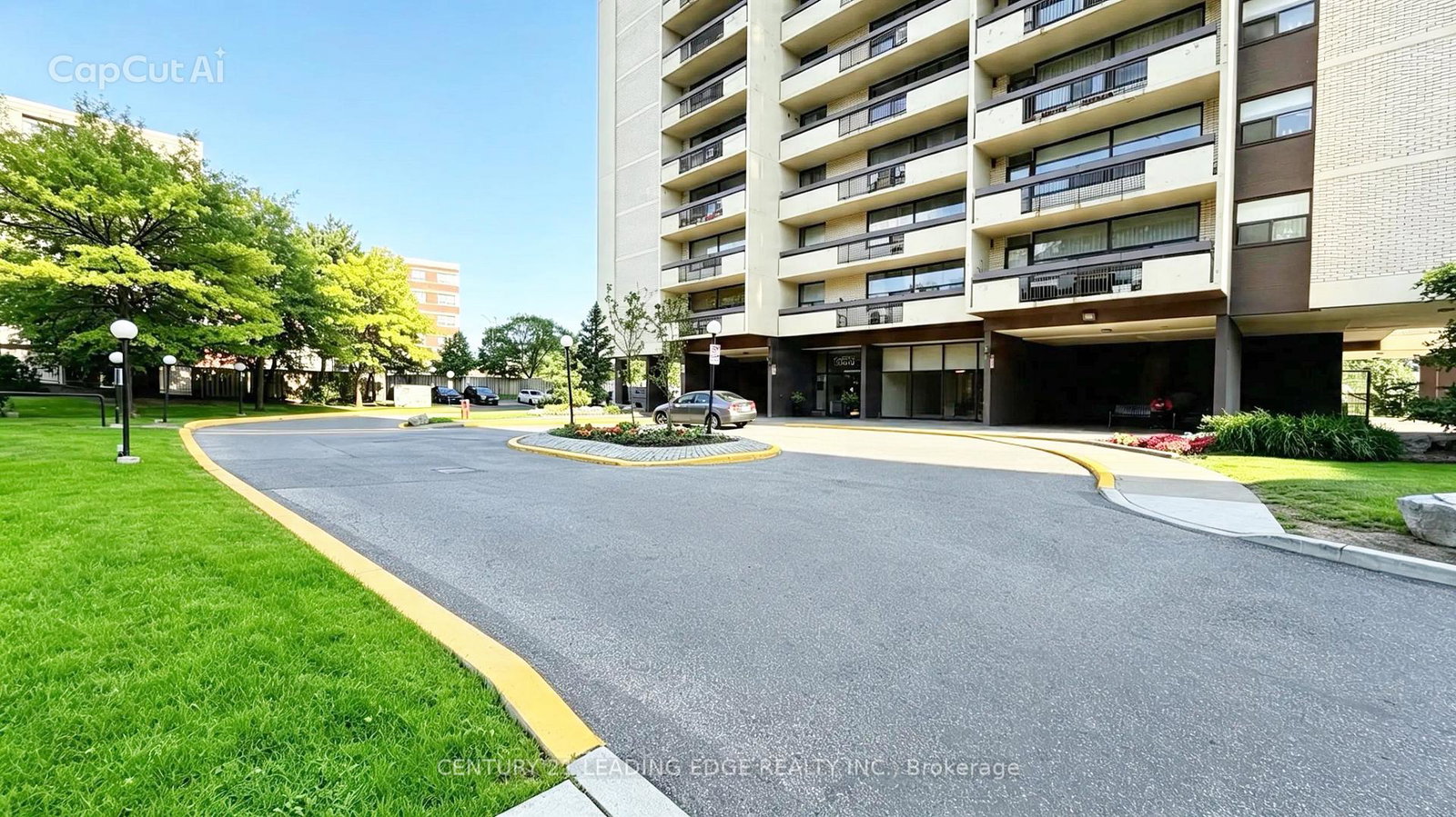 1455-lawrence-avenue-w-toronto-north-york-ontario-w13708212