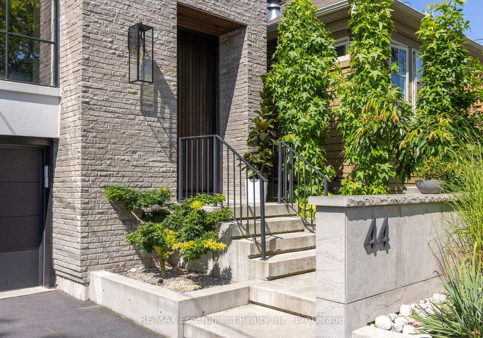 44-thirteenth-street-toronto-etobicoke-ontario-w13708242