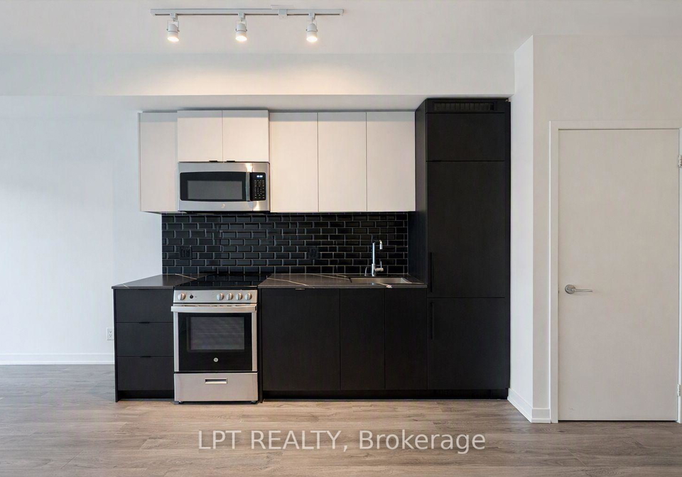 285-dufferin-street-toronto-toronto-ontario-w13708254