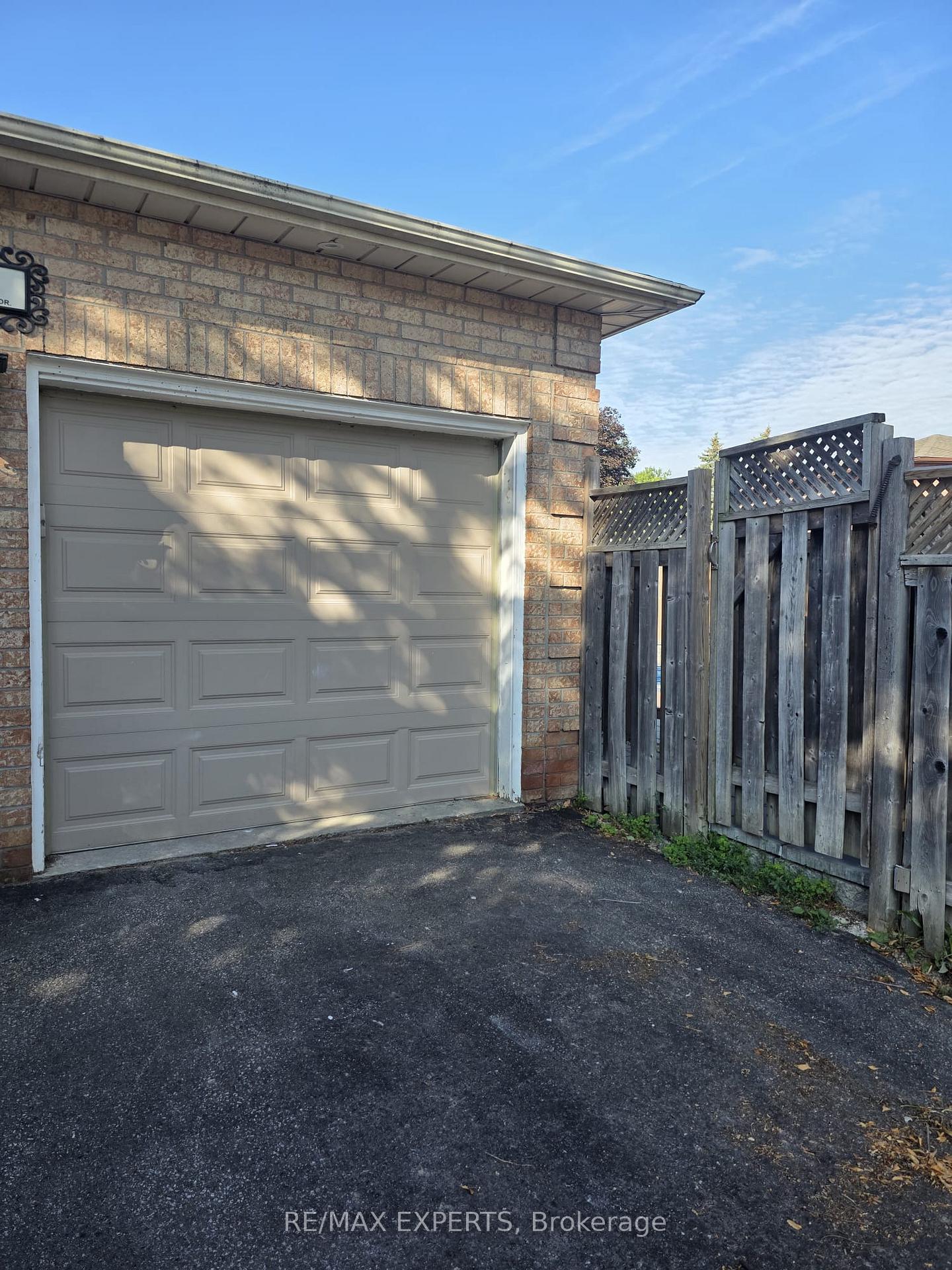 20-deer-valley-drive-caledon-ontario-w13708476