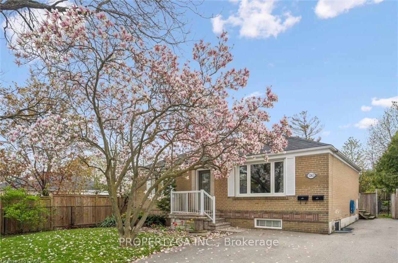 126homewood-drive-burlington-ontario-w13708508
