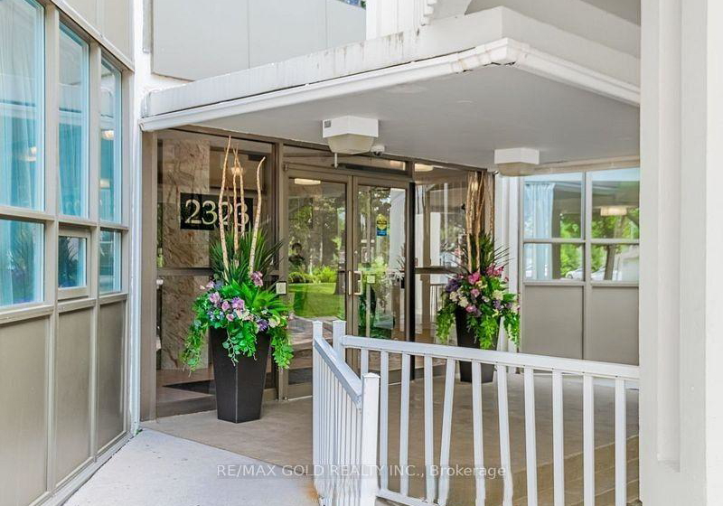 2323-confederation-parkway-mississauga-ontario-w13708510