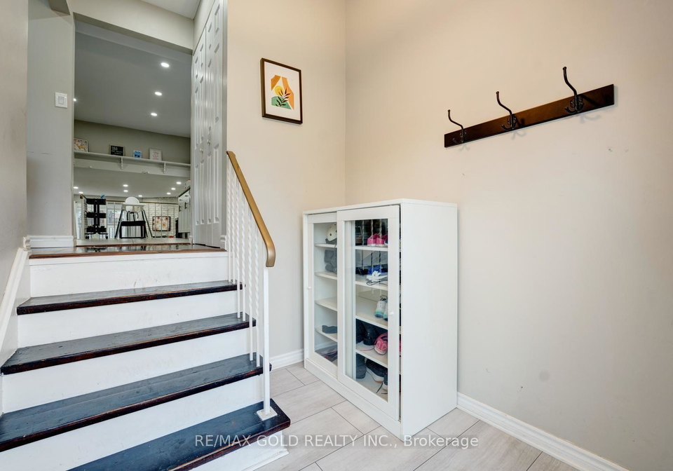 2848-bucklepost-crescent-mississauga-ontario-w13708612