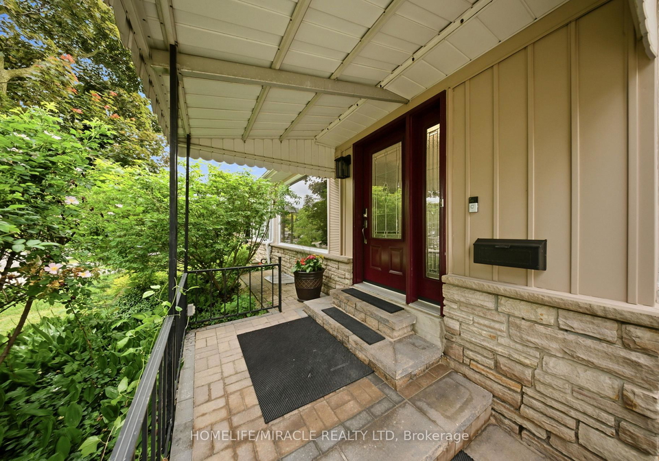 1612-wavell-crescent-mississauga-ontario-w13708658