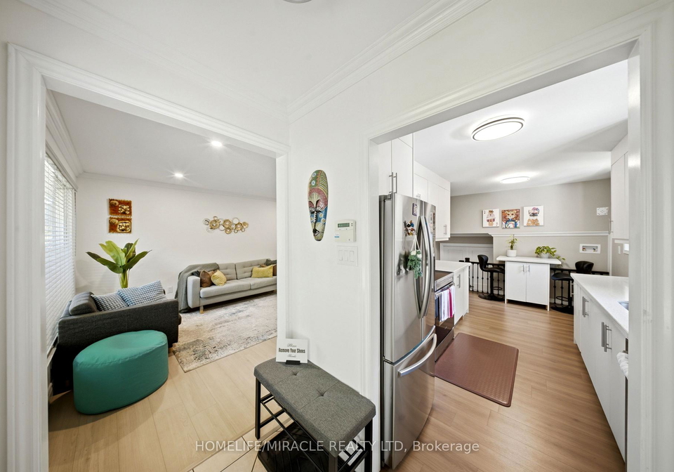 1612-wavell-crescent-mississauga-ontario-w13708658