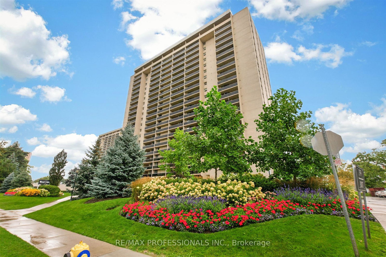 299-mill-road-toronto-etobicoke-ontario-w13708662