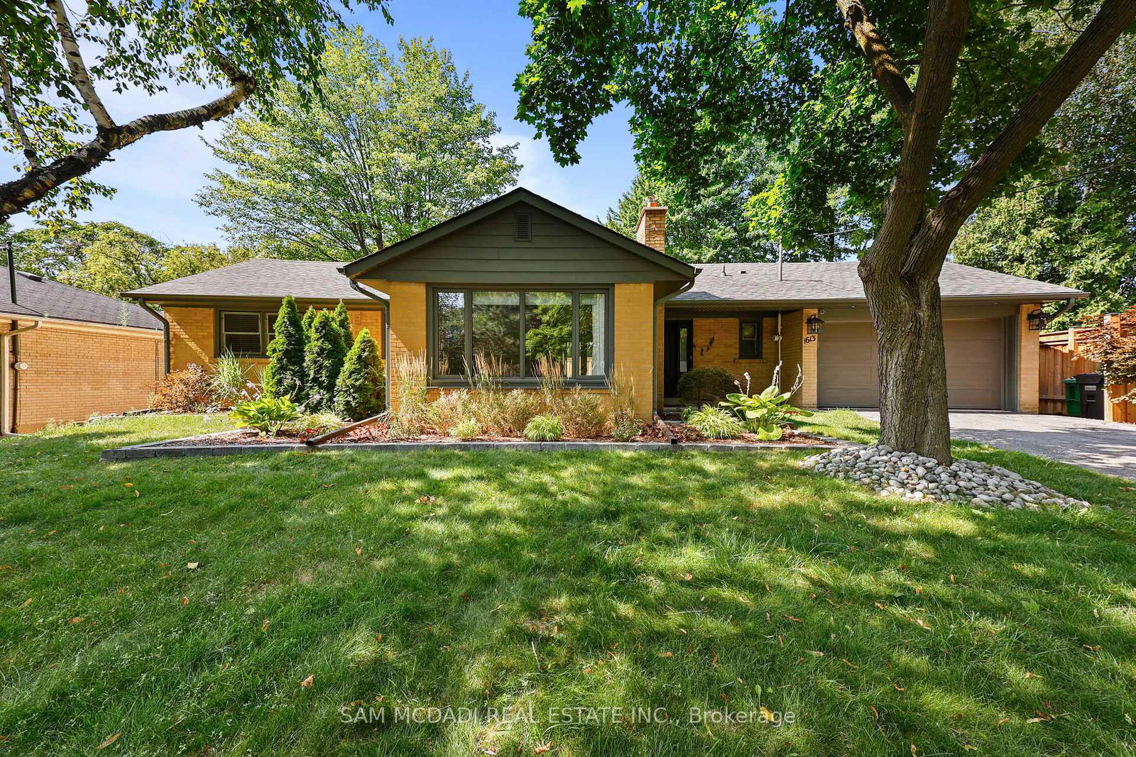 1613-wembury-road-mississauga-ontario-w13708668