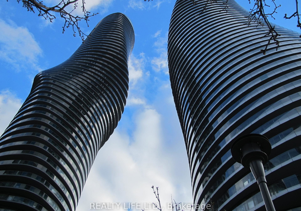 60-absolute-avenue-mississauga-ontario-w13708684