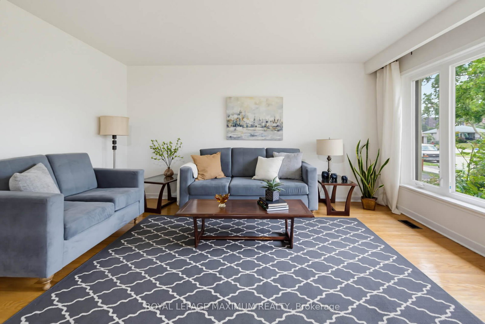 41-strathavon-drive-toronto-etobicoke-ontario-w13708714
