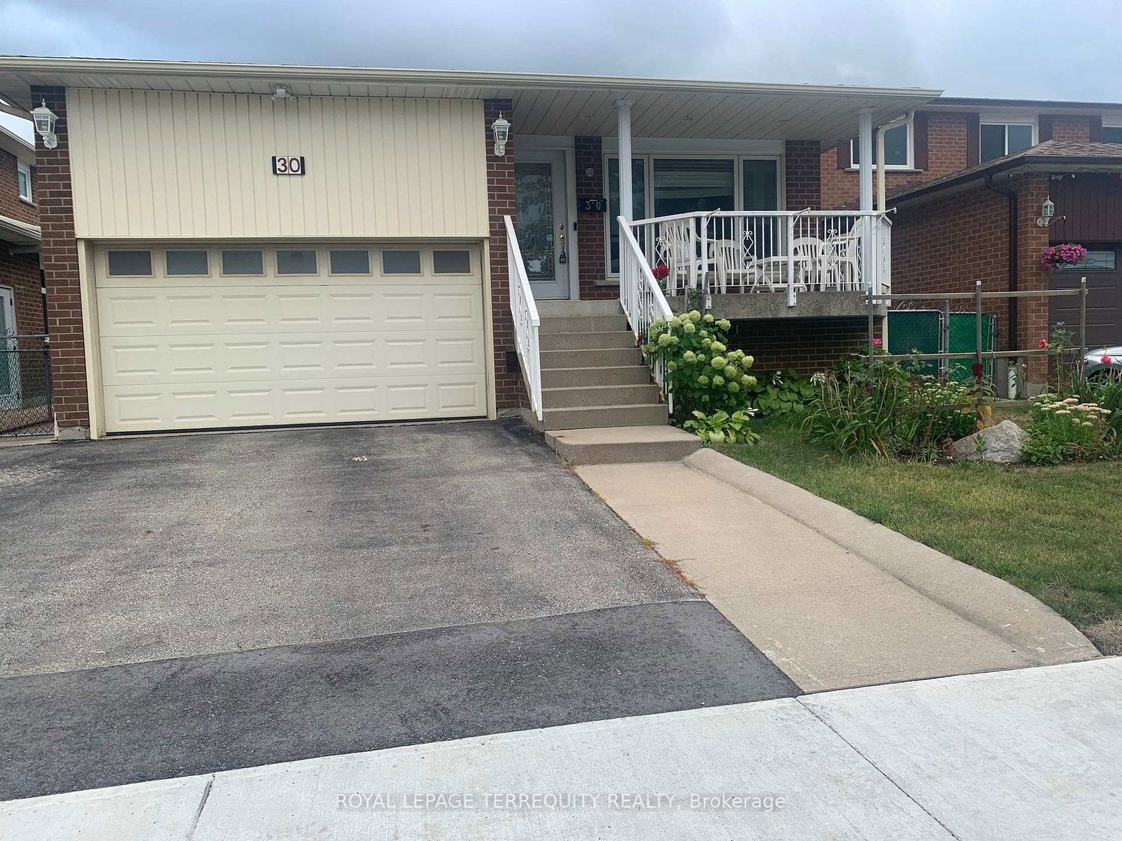 30-gihon-spring-drive-toronto-etobicoke-ontario-w13708740