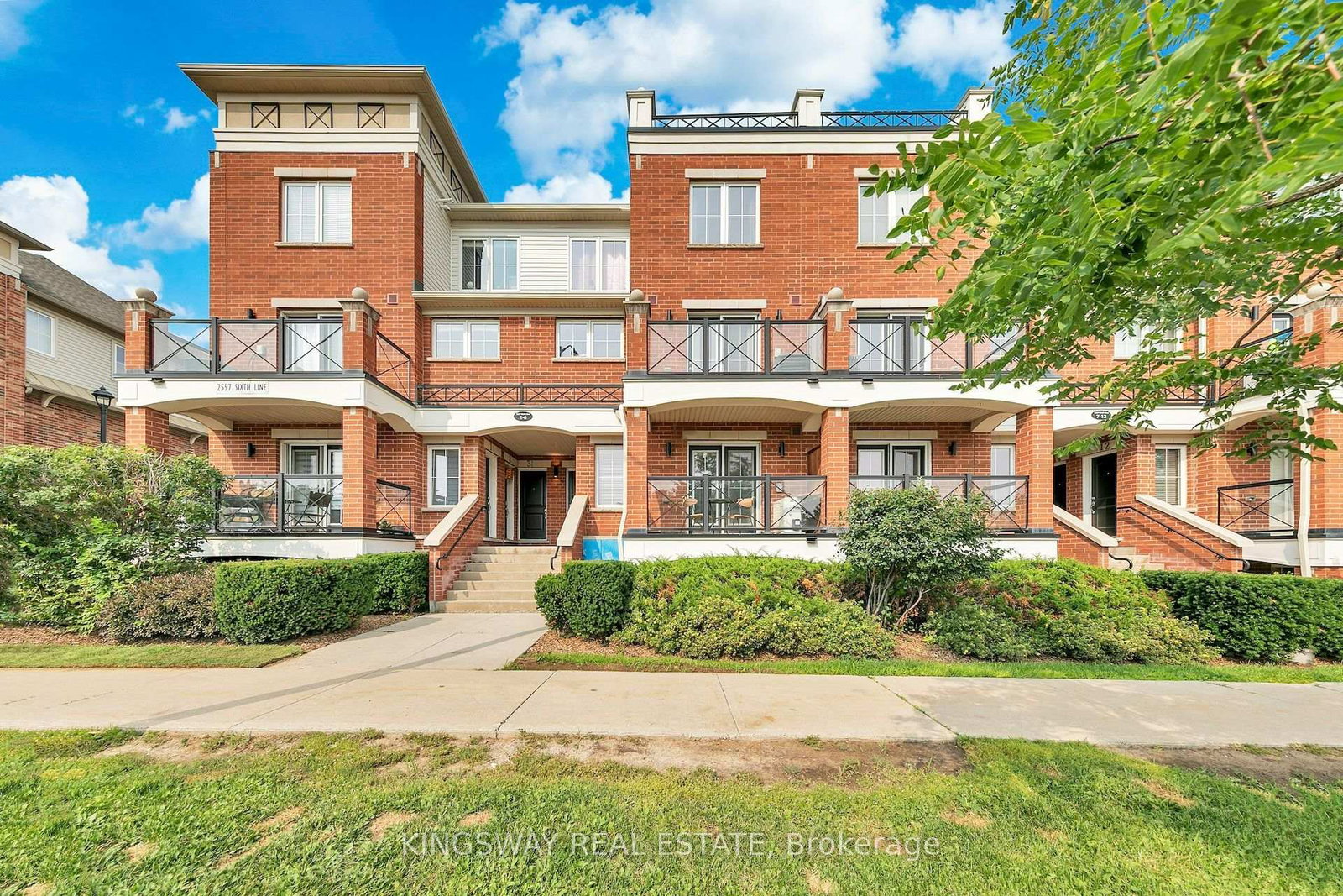 2557-sixth-line-oakville-ontario-w13709024