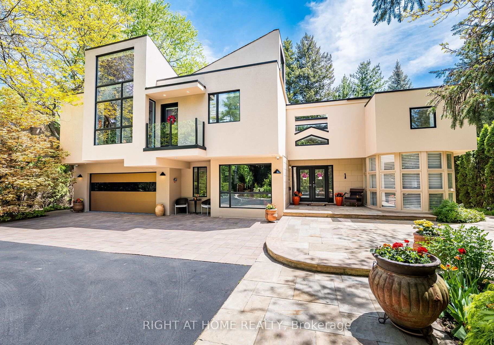 1-friars-lane-toronto-etobicoke-ontario-w13709240