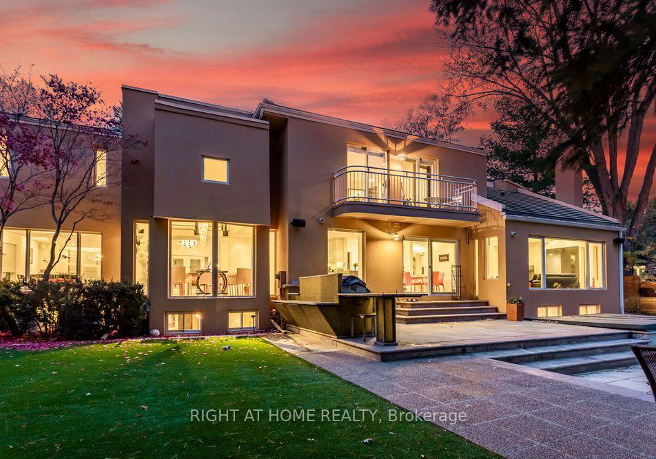 1-friars-lane-toronto-etobicoke-ontario-w13709240