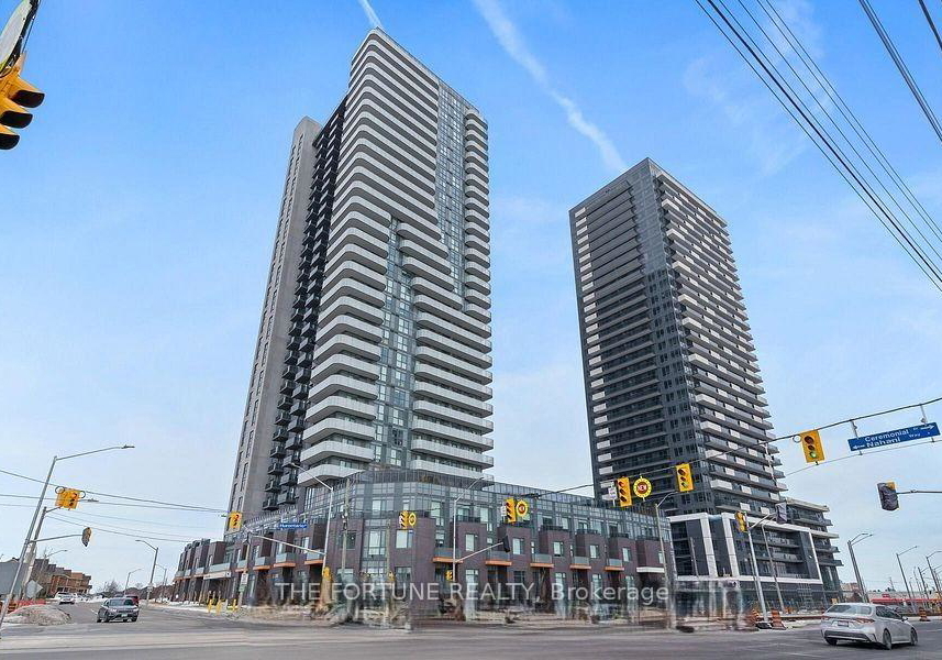 8-nahani-way-n-mississauga-ontario-w13709342