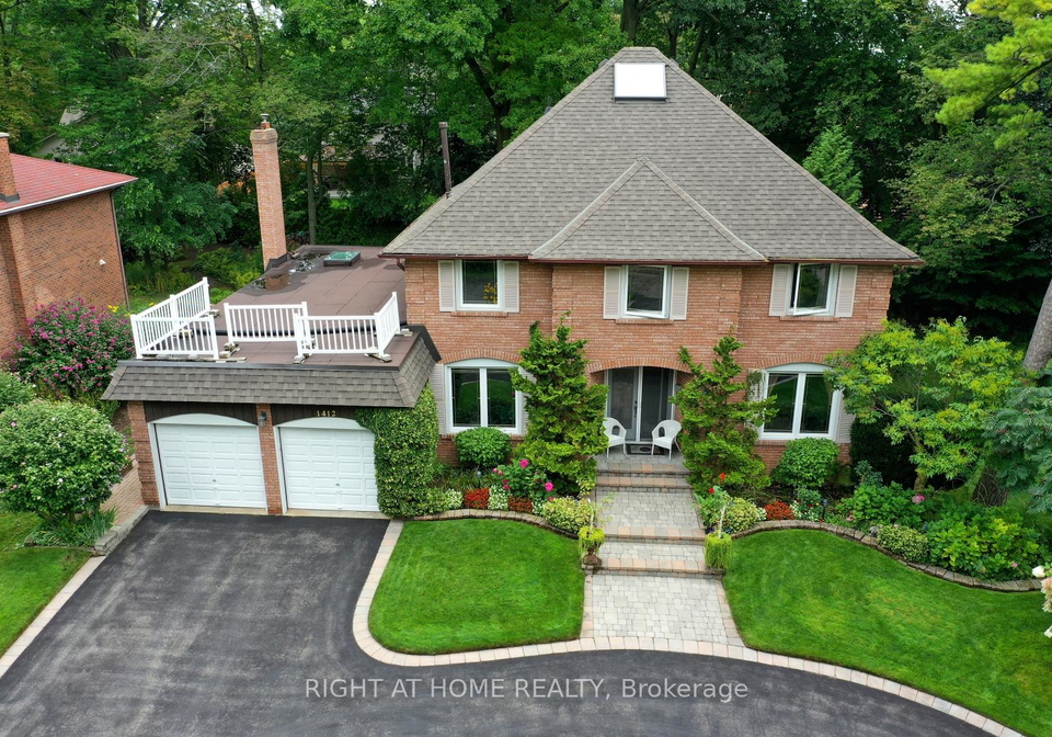 1412-carmen-drive-mississauga-ontario-w13709450