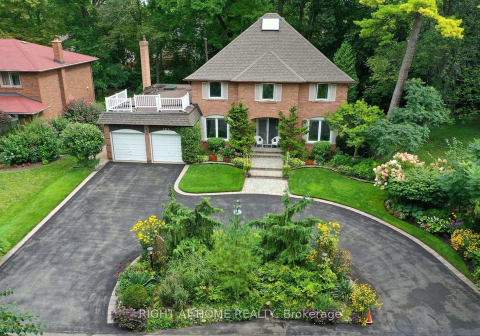 1412-carmen-drive-mississauga-ontario-w13709450